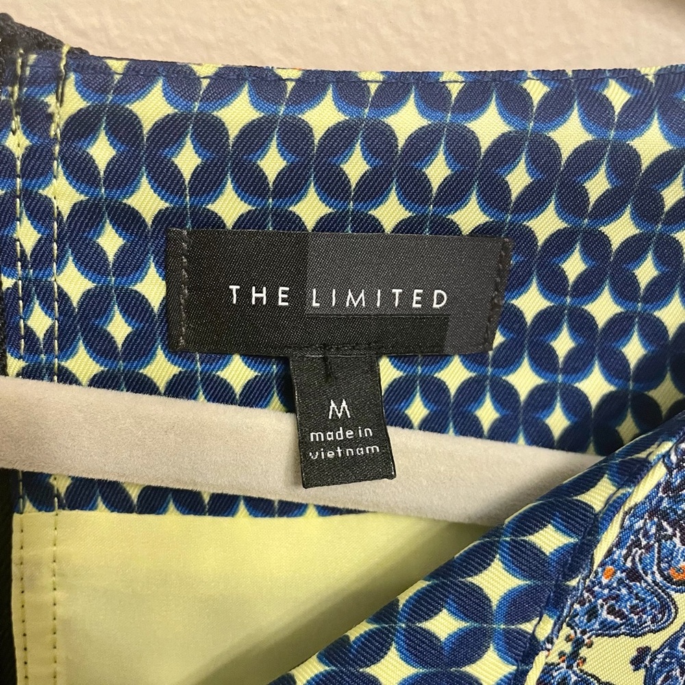The Limited pattern Tunic - Picture 2 of 4